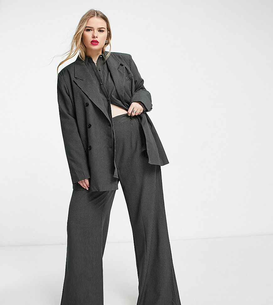 Pantaloni a fondo super ampio color ardesia gessato in coordinato - Extro & Vert Plus - Modalova