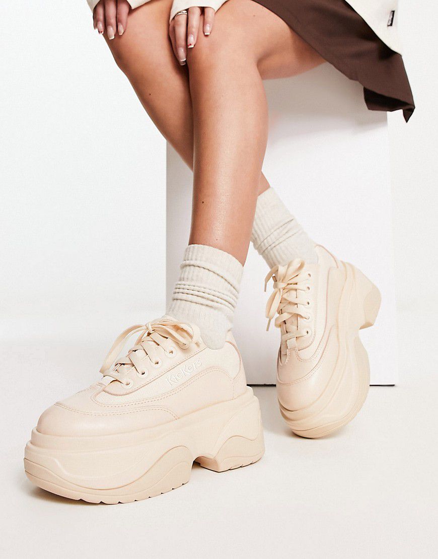 Kade Lo - Sneakers basse in pelle beige con suola platform - Kickers - Modalova