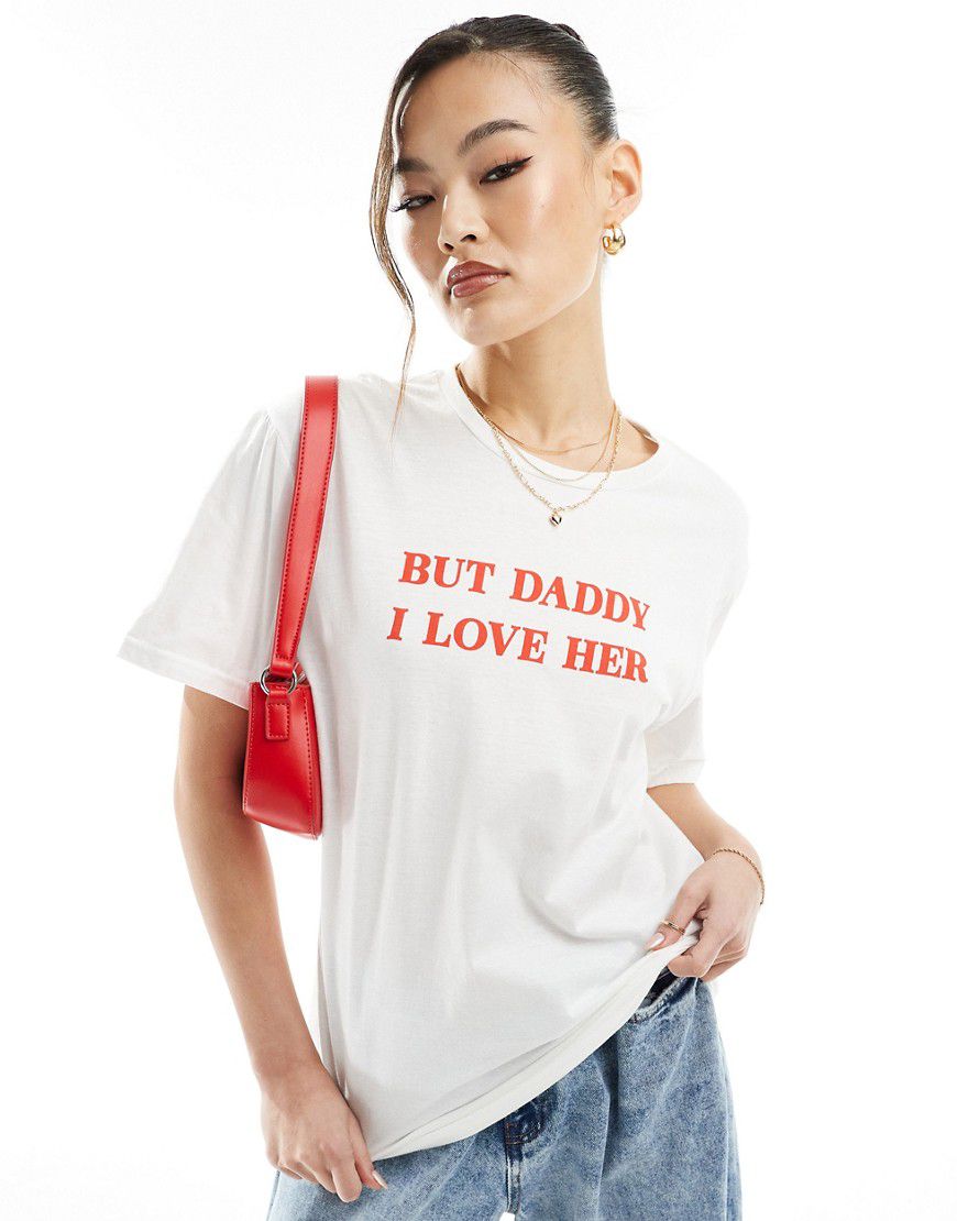 T-shirt bianca con scritta "Daddy I Love Her" - In The Style - Modalova