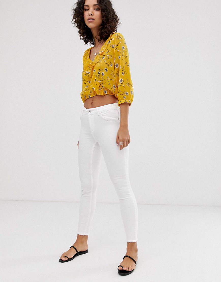 Jeans skinny bianchi con fondo grezzo - ONLY - Modalova