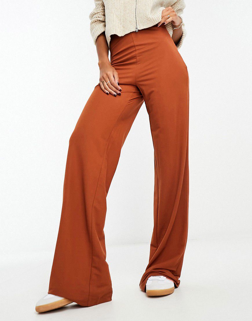 Pantaloni a fondo ampio color ruggine - Mango - Modalova