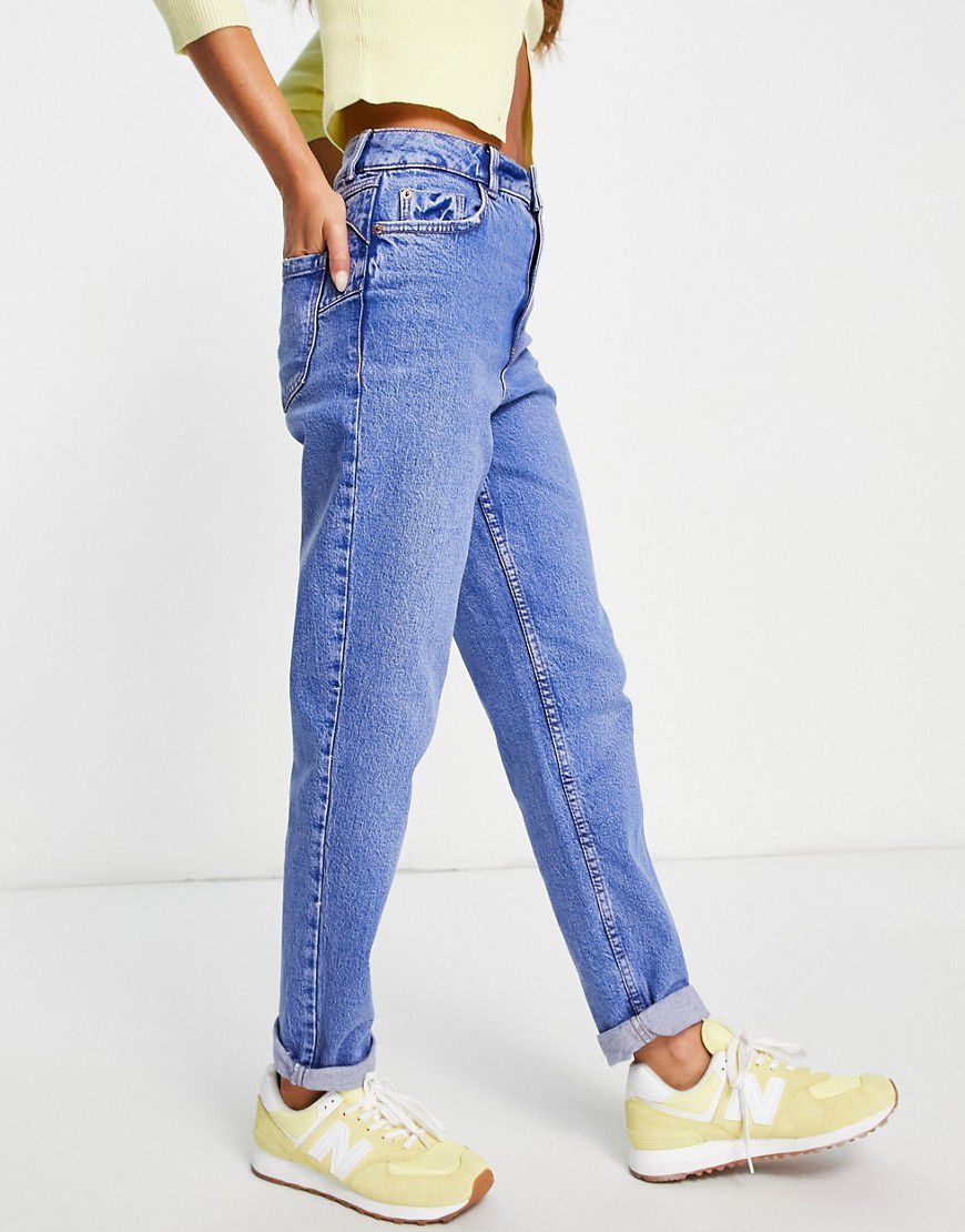 Mom jeans che esaltano il punto vita - New Look - Modalova