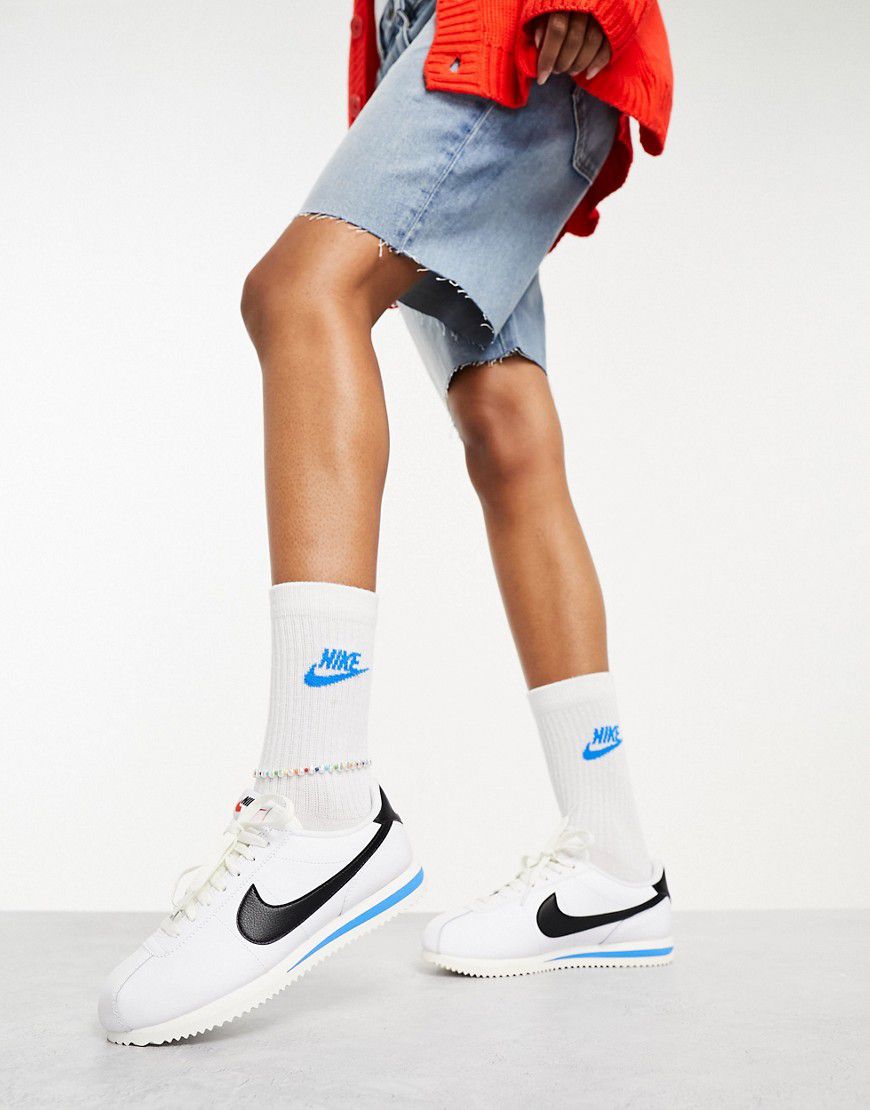 Cortez - Sneakers unisex in pelle bianche e nere - Nike - Modalova
