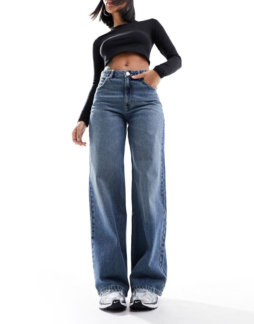 Jeans a fondo ampio a vita medio alta sporco - Pull & Bear - Modalova