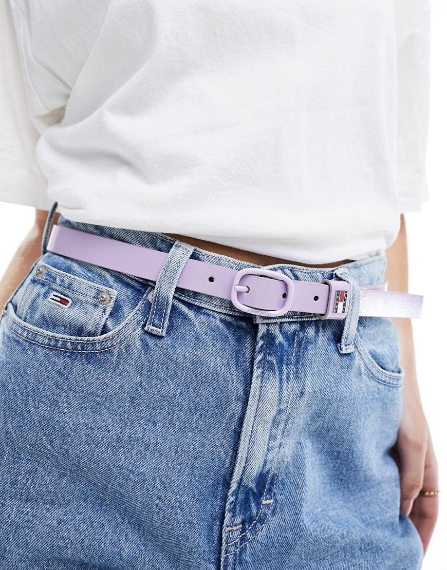Cintura in vernice lilla con fibbia ovale - Tommy Jeans - Modalova