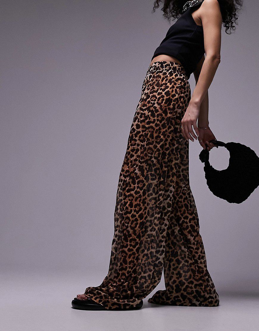 Pantaloni in tessuto stropicciato marroni con stampa leopardata - Topshop - Modalova
