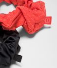 “ Uplifting Scrunchies im 3er-Pack mit Seersucker-Struktur in // - lululemon - Modalova
