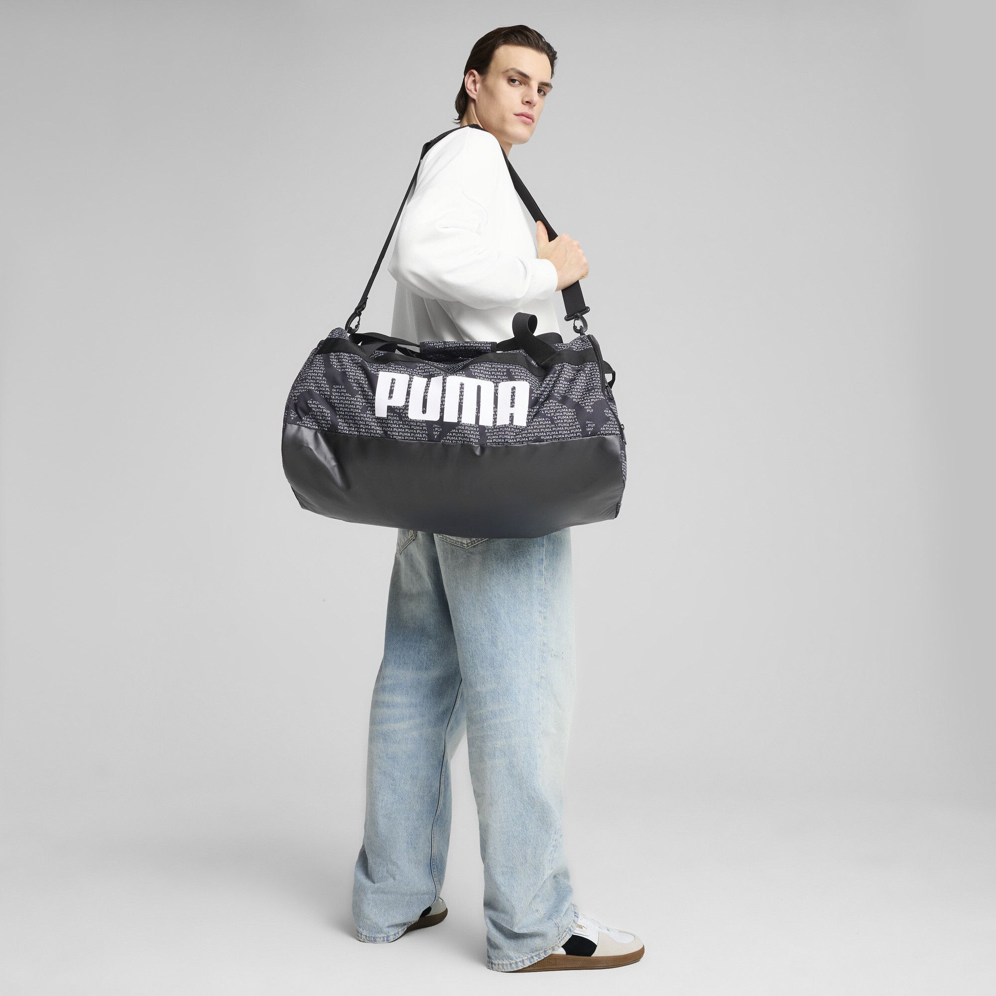 Bolsa de deporte mediana Challenger con estampado integral 58 l, Accesoiros, Negro, OSFA - PUMA - Modalova