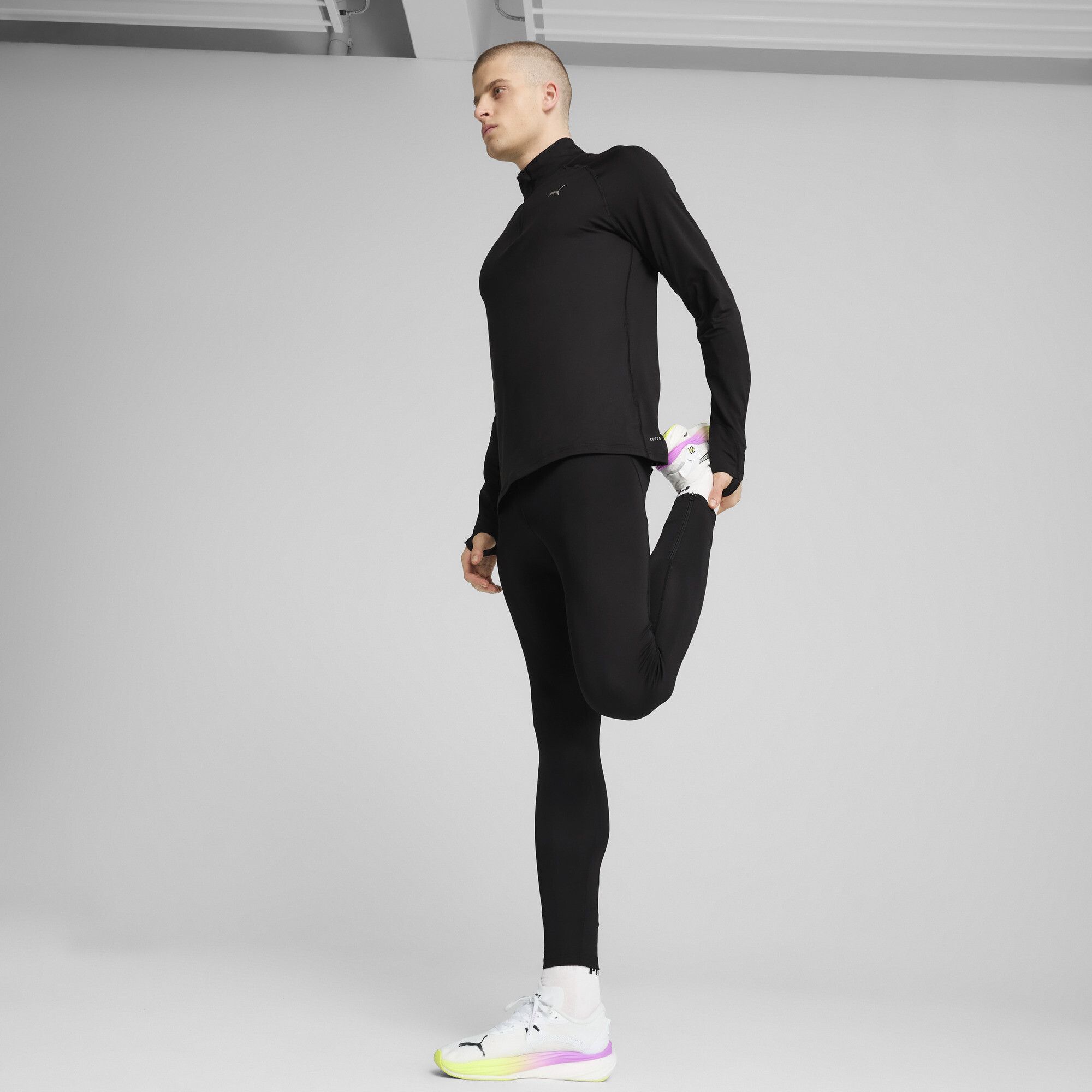 VELOCITY CLOUDSPUN Running Quarter-Zip Top Men in | Size Large - PUMA - Modalova