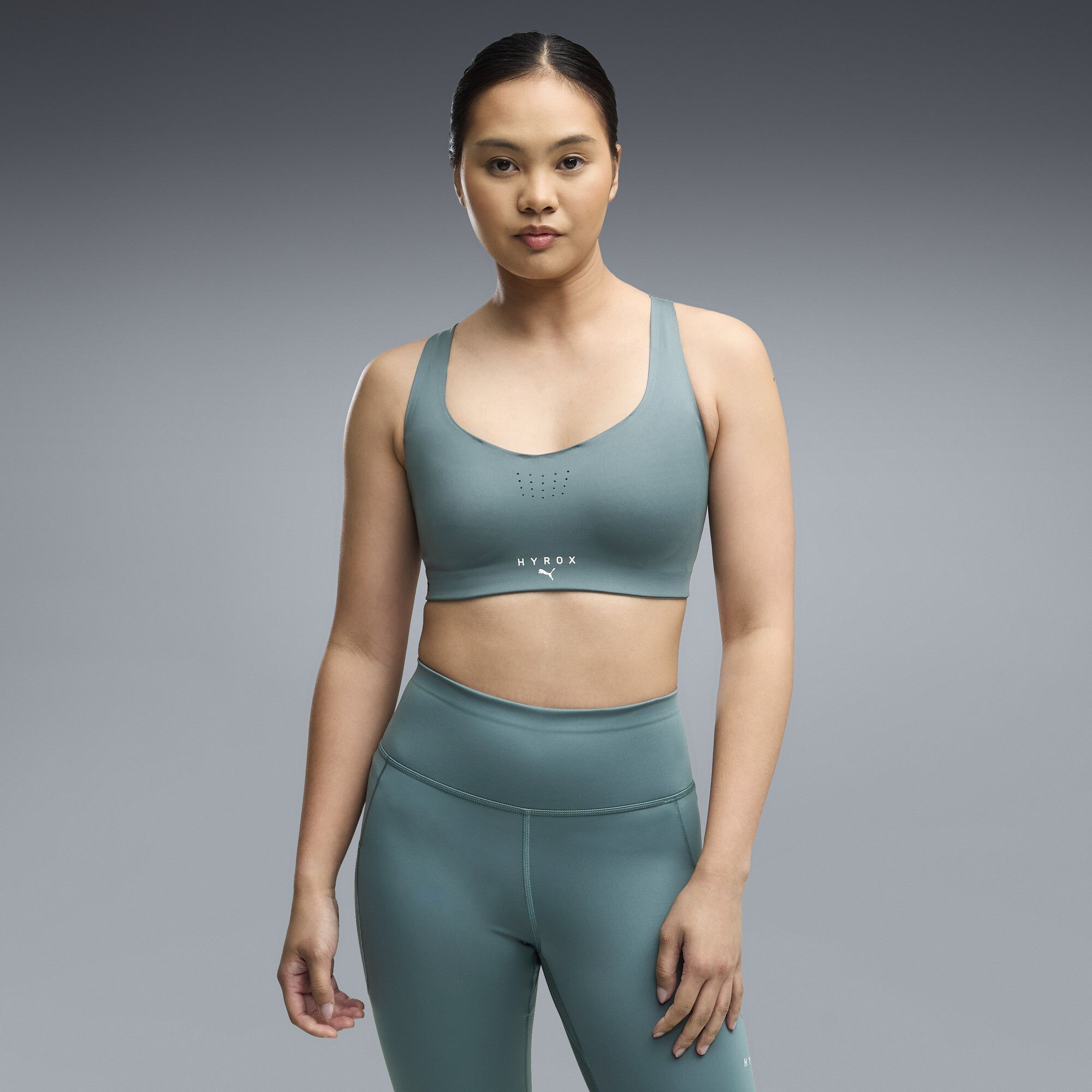 X HYROX PWRMODE Sports Bra Women in Green | Size 3XL - PUMA - Modalova