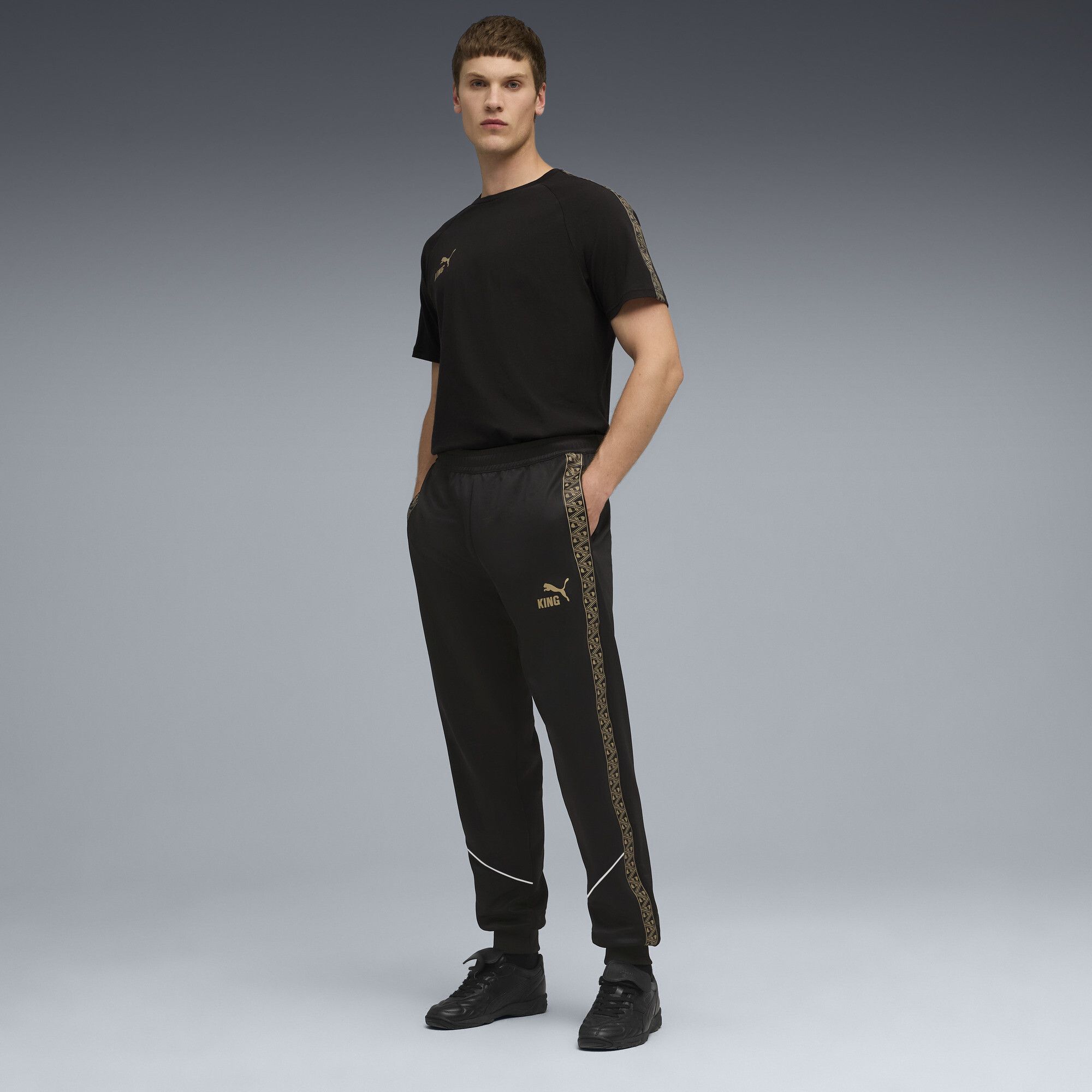 KING Anthem Football Pants Men in | Size Large - PUMA - Modalova