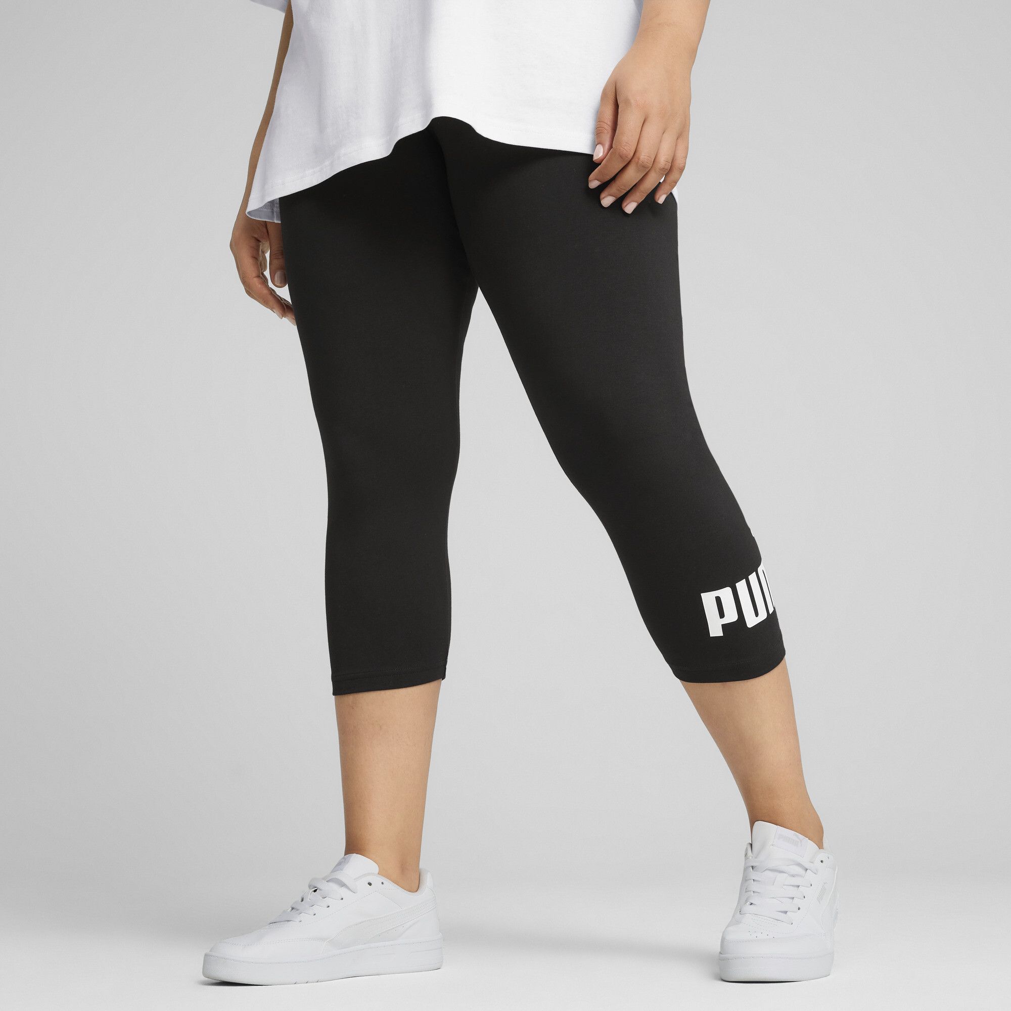 Leggings piratas ESS No. 1 Logo para mujer, Ropa, Negro, 3XL - PUMA - Modalova