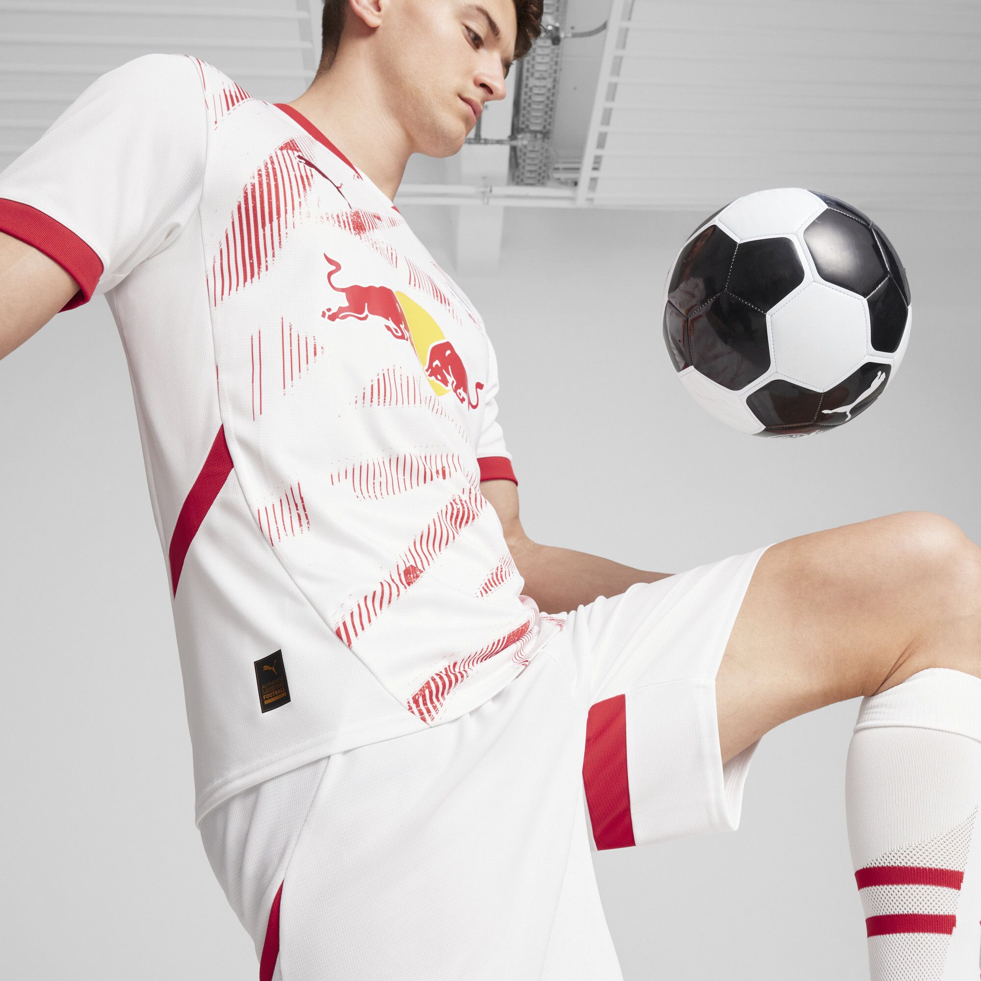 RB Leipzig 24/25 Heimtrikot Herren, Kleidung, WeiÃŸ, 3XL - PUMA - Modalova