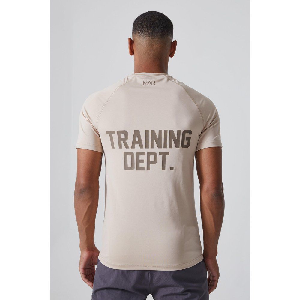 T-shirt attillata Man Active Training Dept - boohoo - Modalova