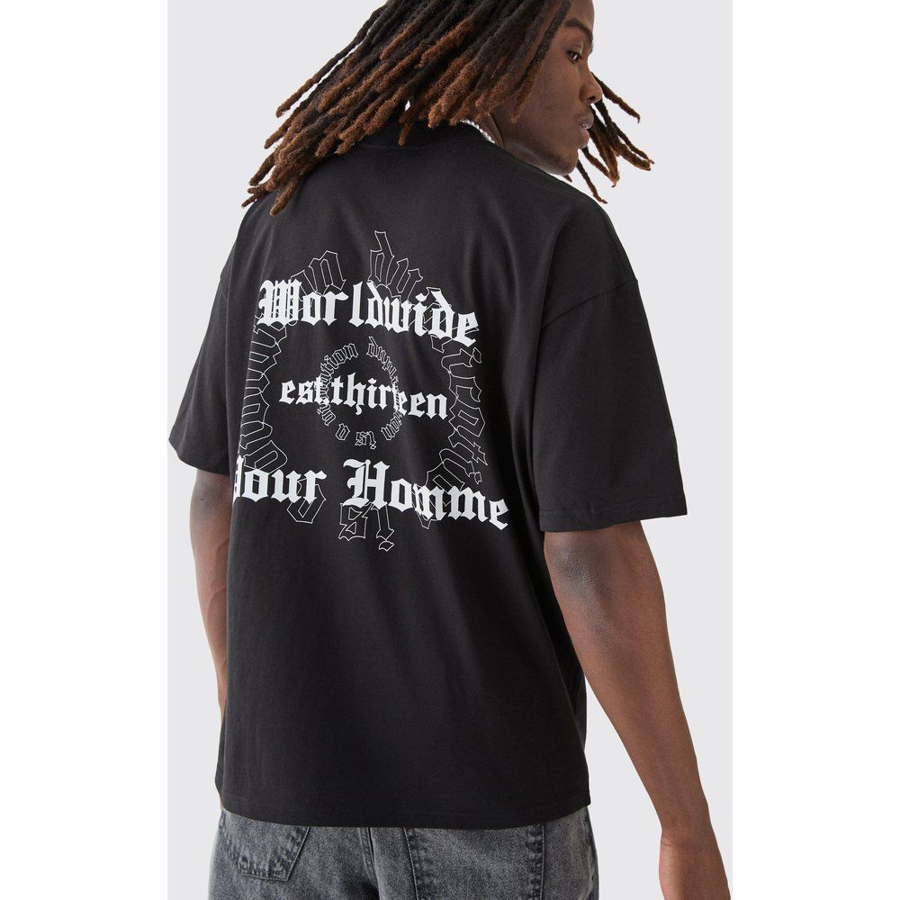 T-shirt oversize con grafica Worldwide - boohoo - Modalova