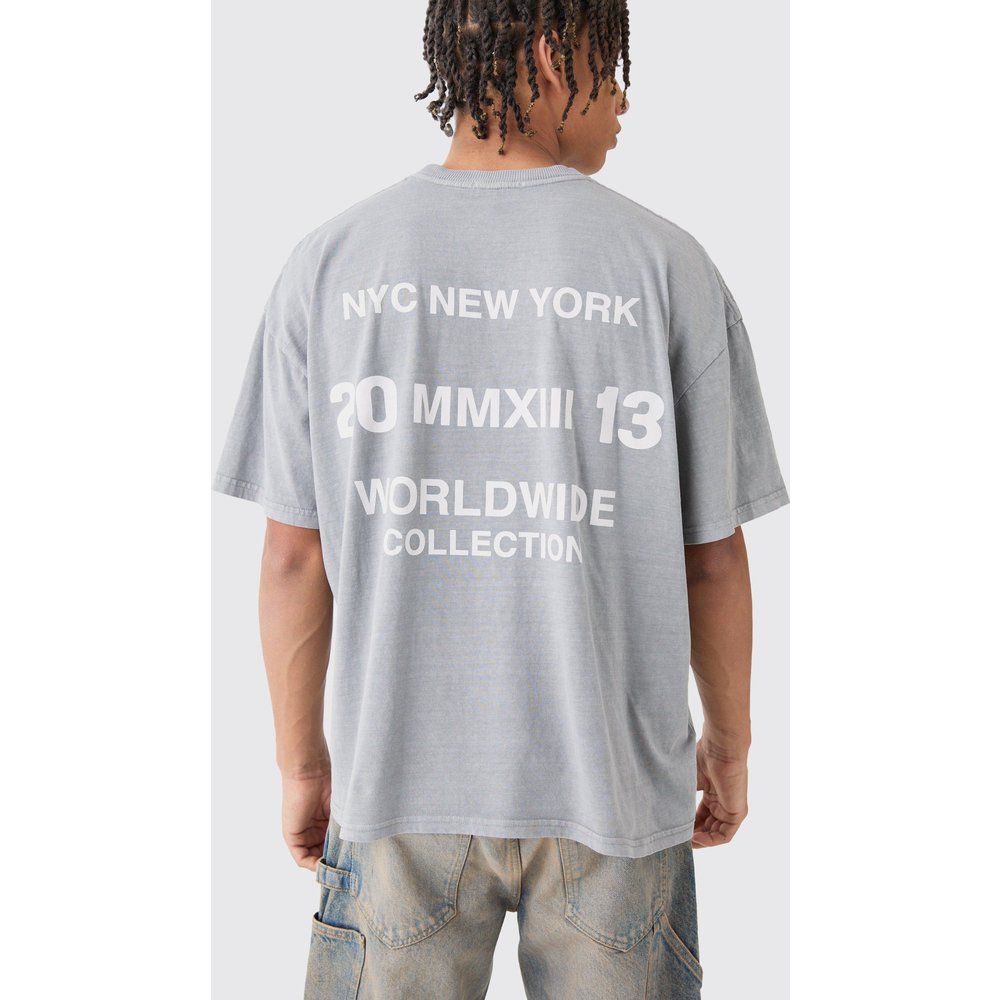 T-shirt squadrata oversize slavata Worldwide con teschio - boohoo - Modalova