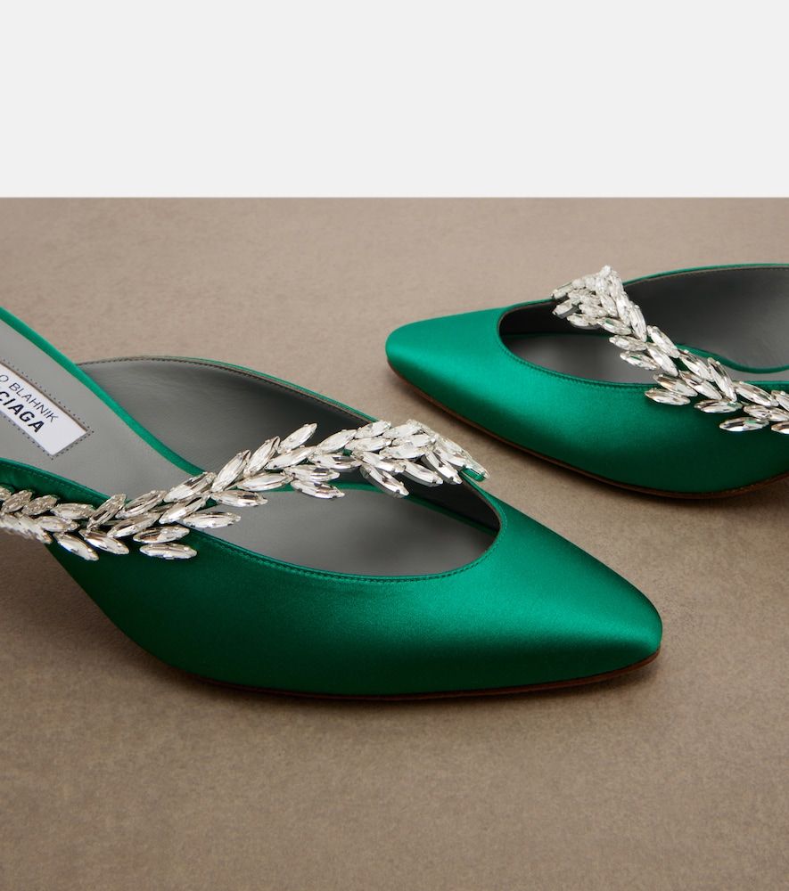 X Manolo Blahnik Mules aus Satin - Balenciaga - Modalova