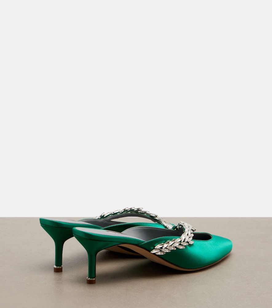 X Manolo Blahnik Mules aus Satin - Balenciaga - Modalova