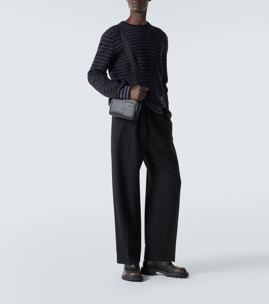 Bolso cruzado Mini de piel con anagrama - Loewe - Modalova