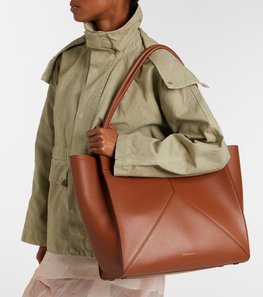 Victoria Large leather tote bag - Victoria Beckham - Modalova
