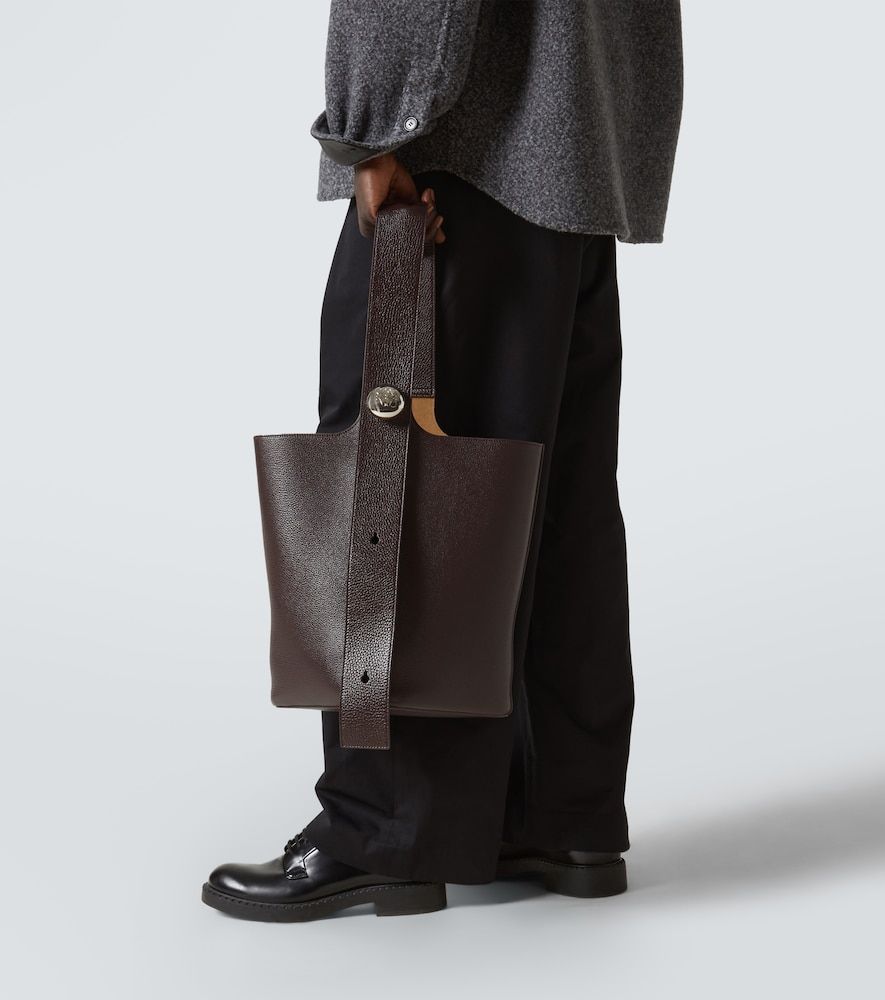 Bolso saco Pebble Large de piel - Loewe - Modalova