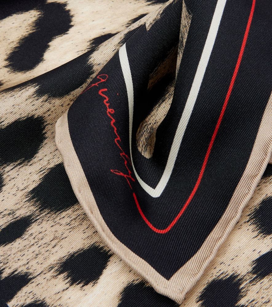 Givenchy Leopard-print silk scarf - Givenchy - Modalova