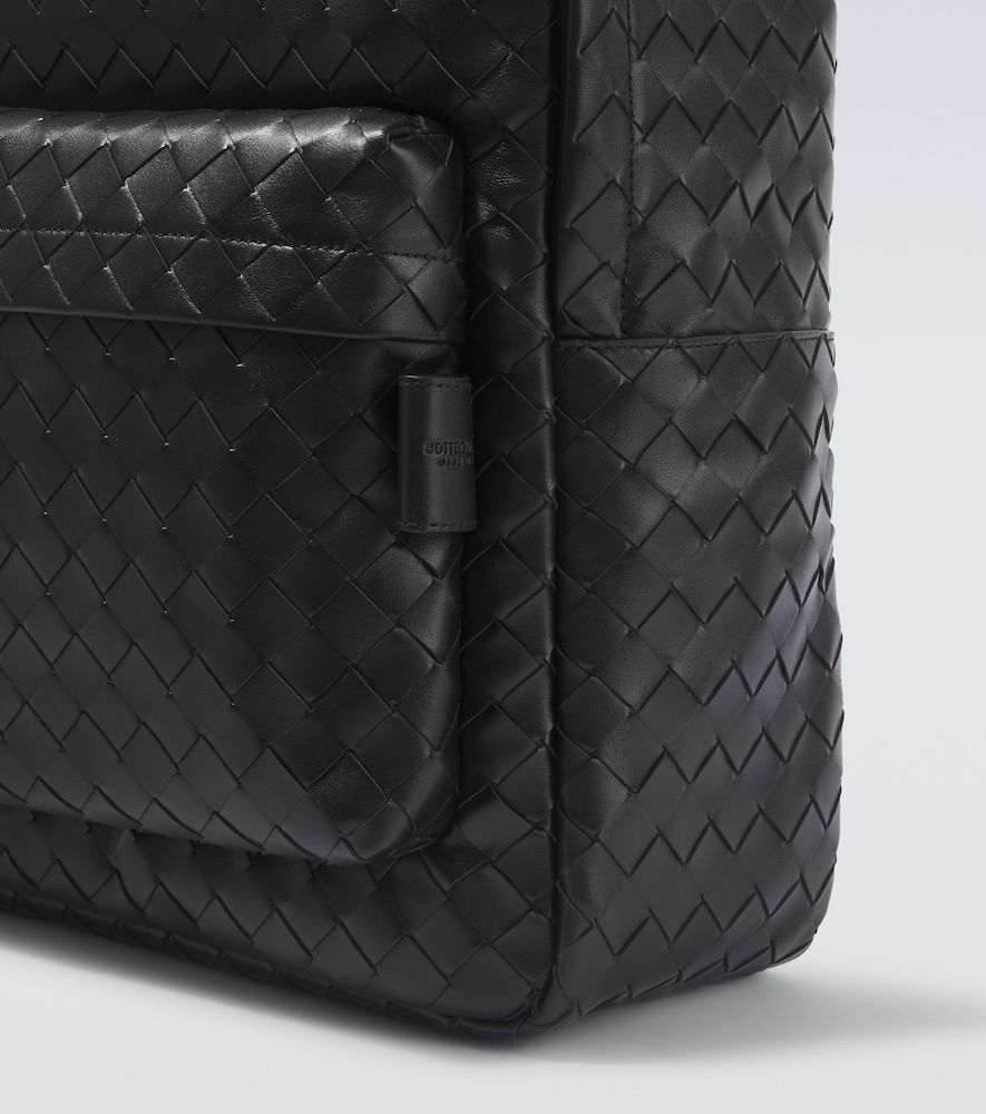 Intrecciato leather backpack - Bottega Veneta - Modalova