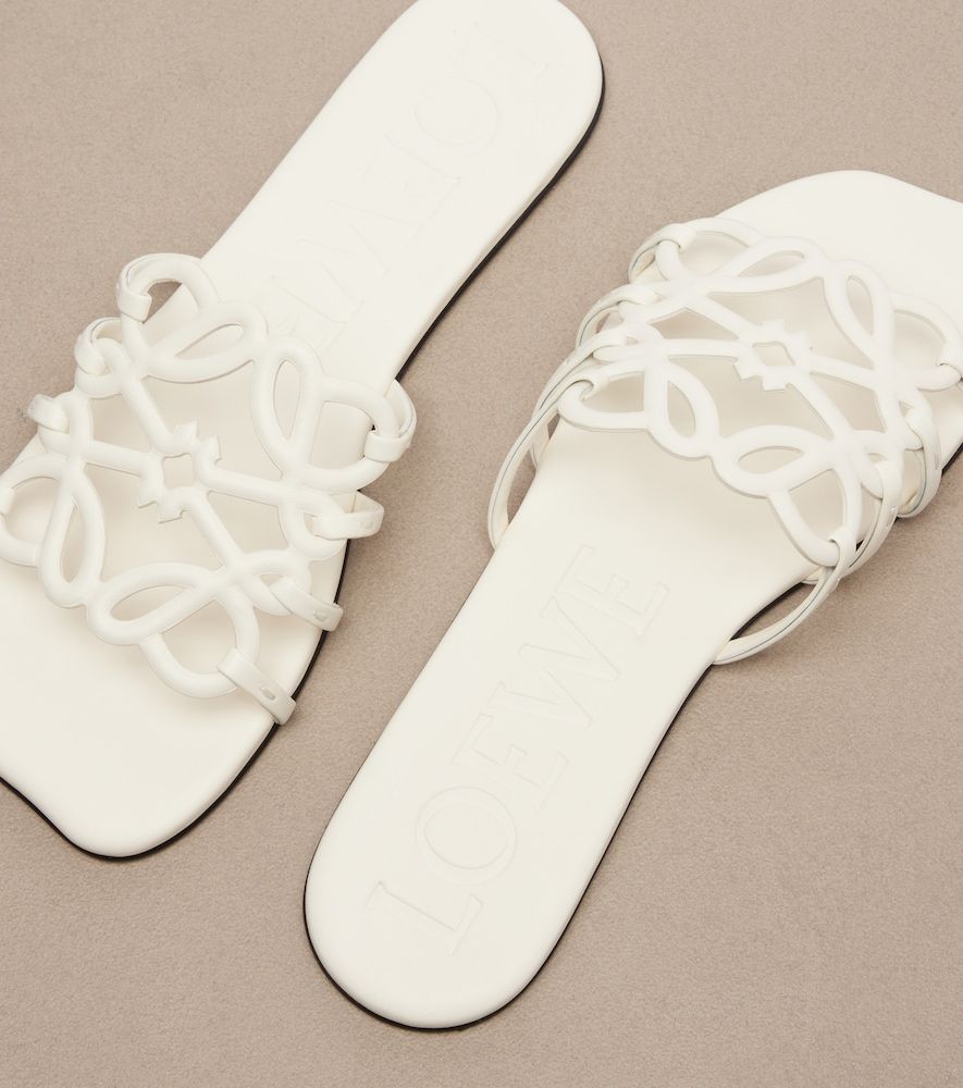 Sandalias Paula's Ibiza Petal de piel con anagrama - Loewe - Modalova