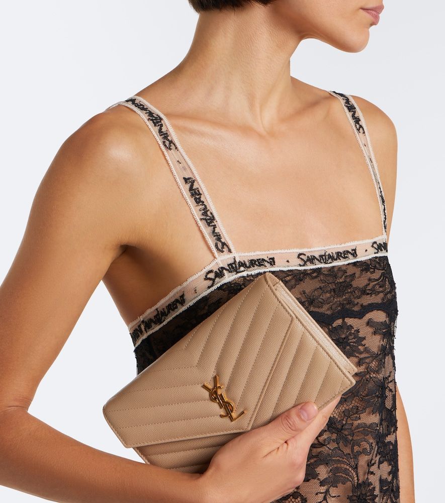 Cassandre Envelope leather wallet on chain - Saint Laurent - Modalova