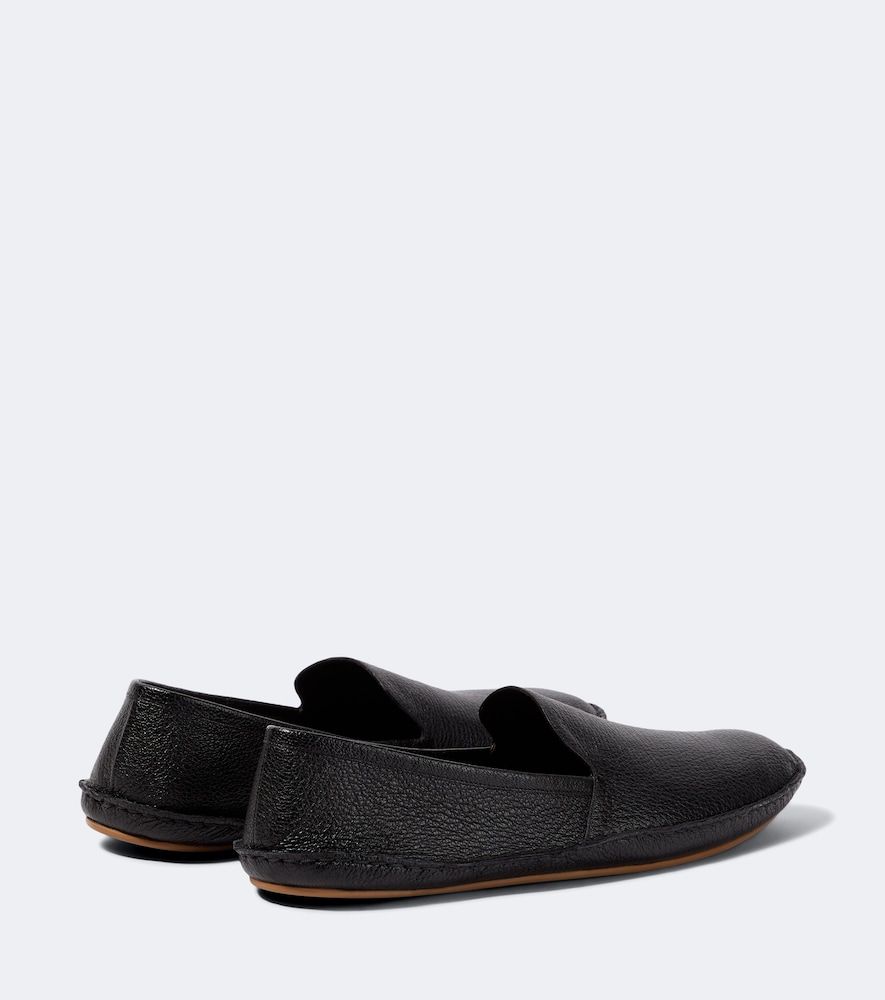 The Row Vasko leather slip-on shoes - The Row - Modalova