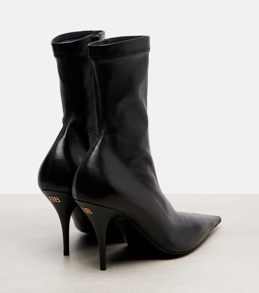 Ankle Boots Avenue 90 aus Leder - Balenciaga - Modalova