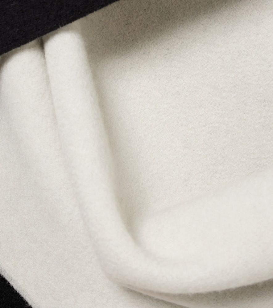 Balenciaga Cashmere and wool scarf - Balenciaga - Modalova