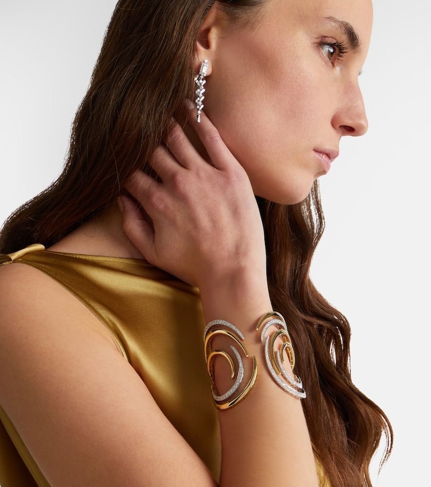Golden Strada 18kt and white cuff bracelet with diamonds - Yeprem - Modalova