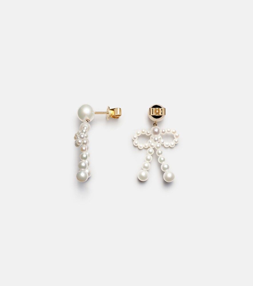 Pendientes Bow Drop de oro de 14 ct con perlas - Sophie Bille Brahe - Modalova