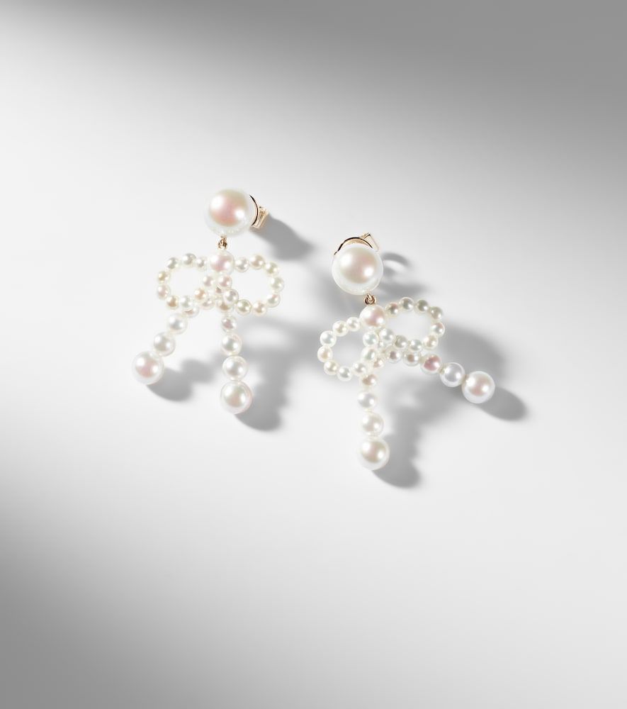 Pendientes Bow Drop de oro de 14 ct con perlas - Sophie Bille Brahe - Modalova