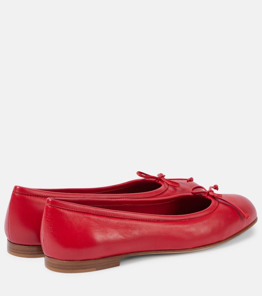 Ballerinas Veralli Verona aus Leder - Manolo Blahnik - Modalova