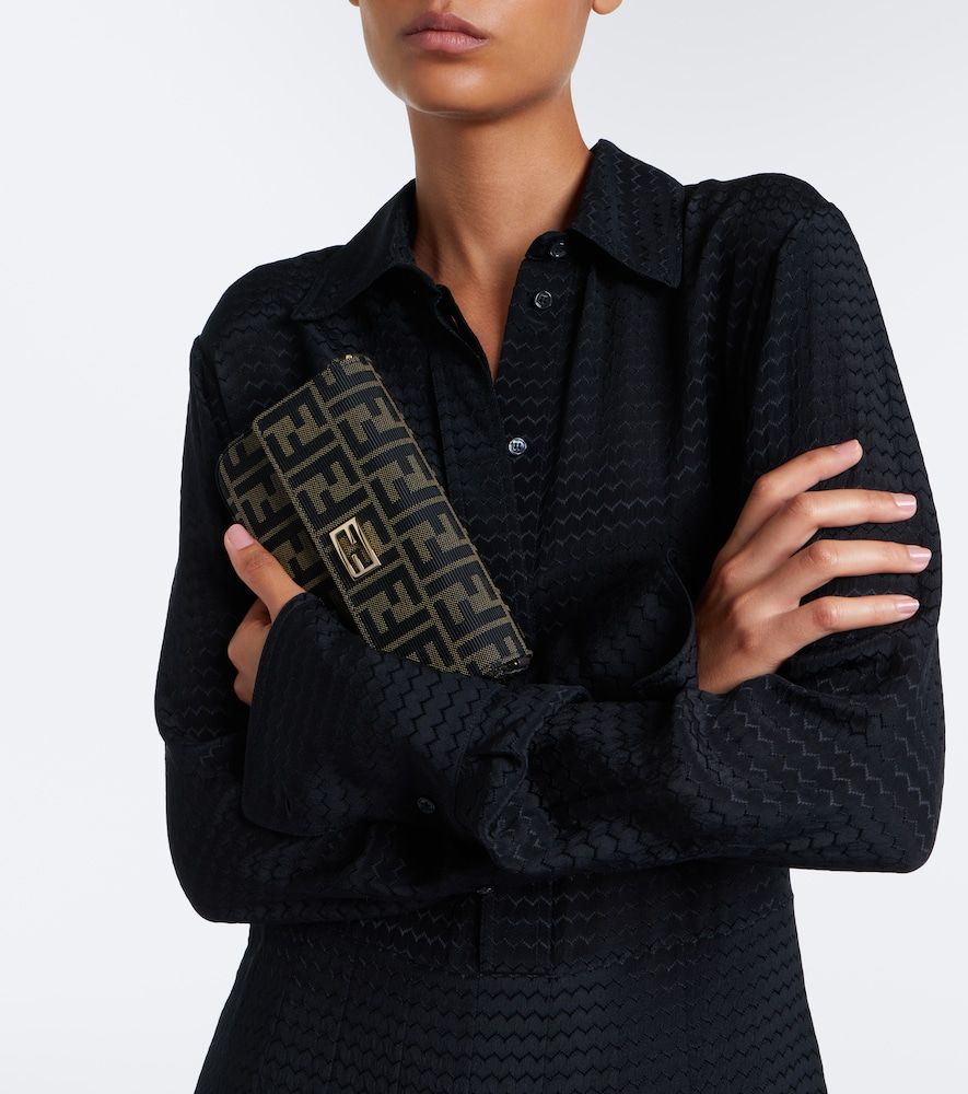 Clutch Wallet on Chain Tube in jacquard FF Zucca con pelle - Fendi - Modalova