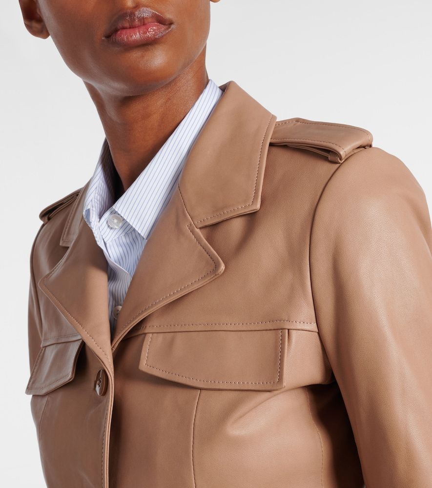 Chaqueta cropped Sleek Statement de piel - Dorothee Schumacher - Modalova