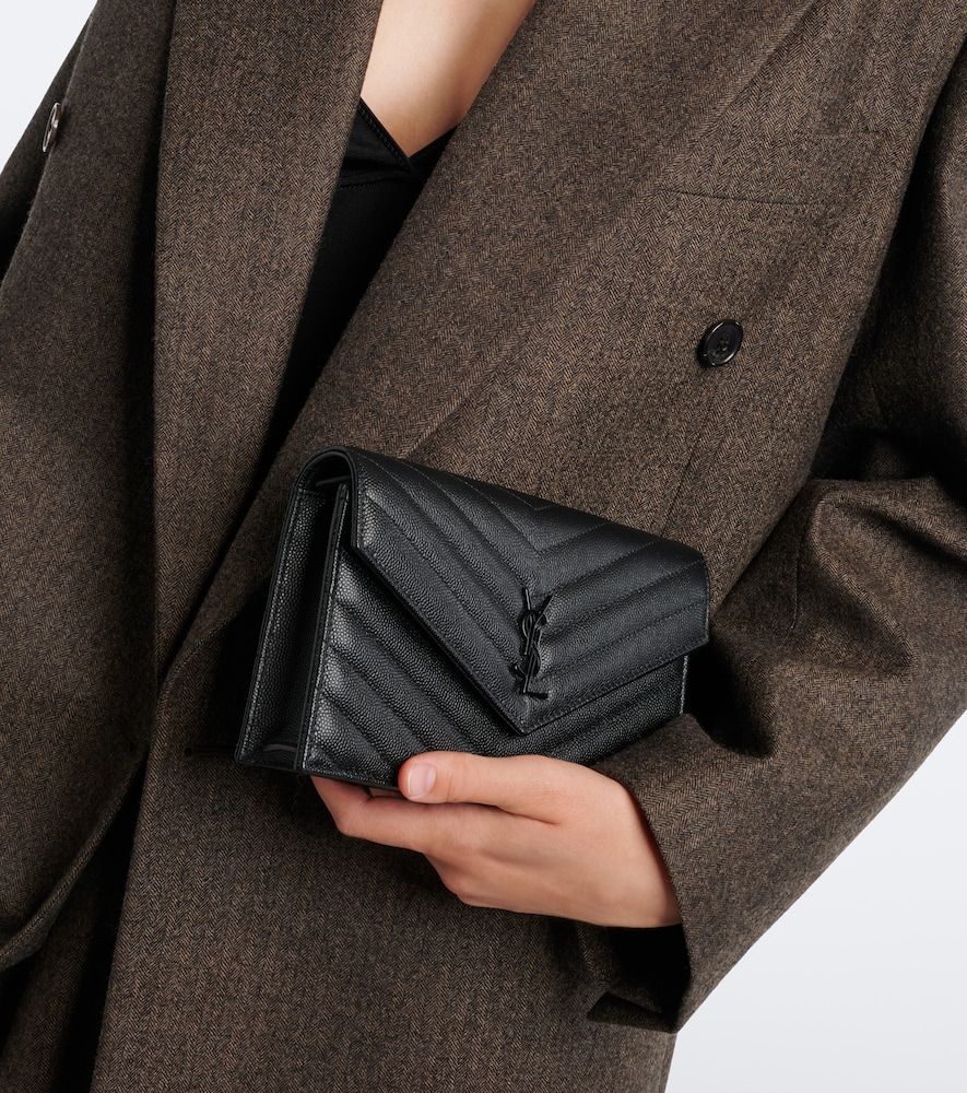 Cassandre Envelope leather wallet on chain - Saint Laurent - Modalova