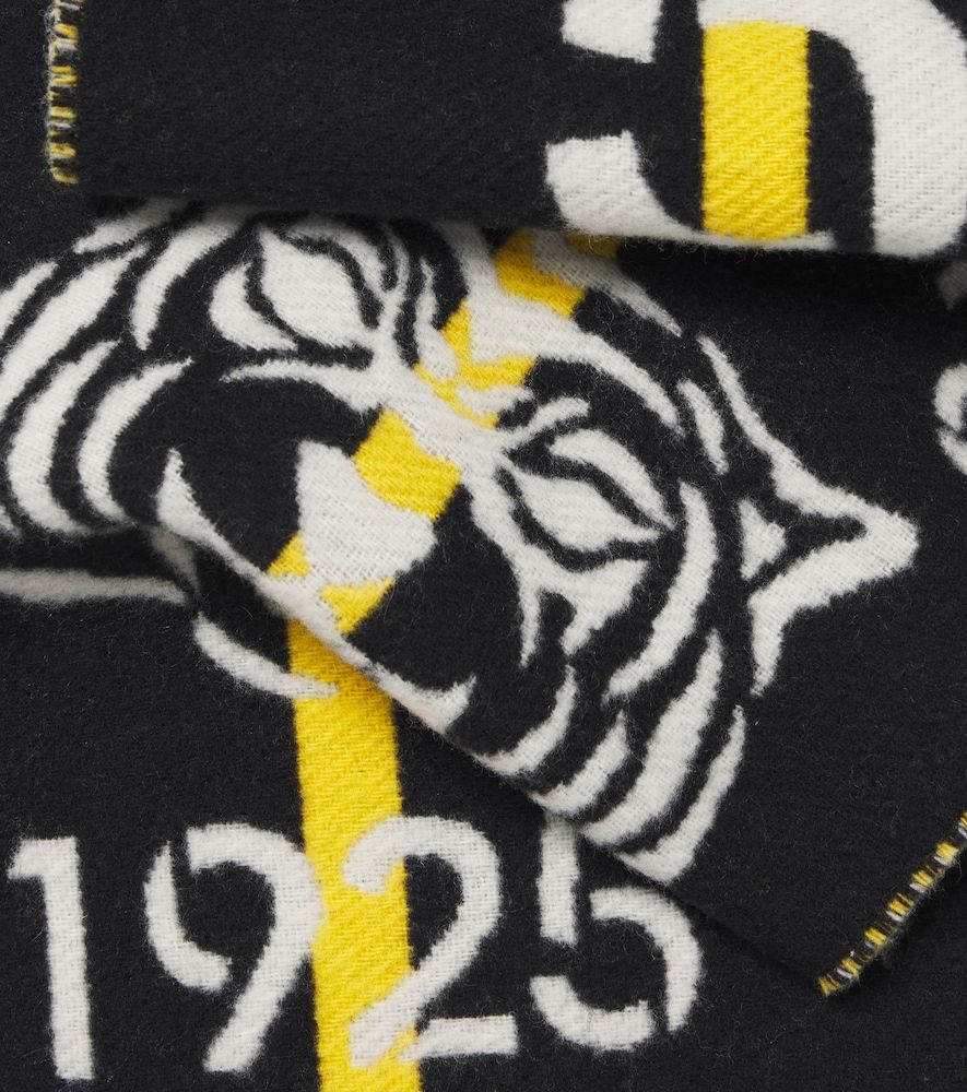 Sciarpa reversibile in lana e cashmere - Fendi - Modalova
