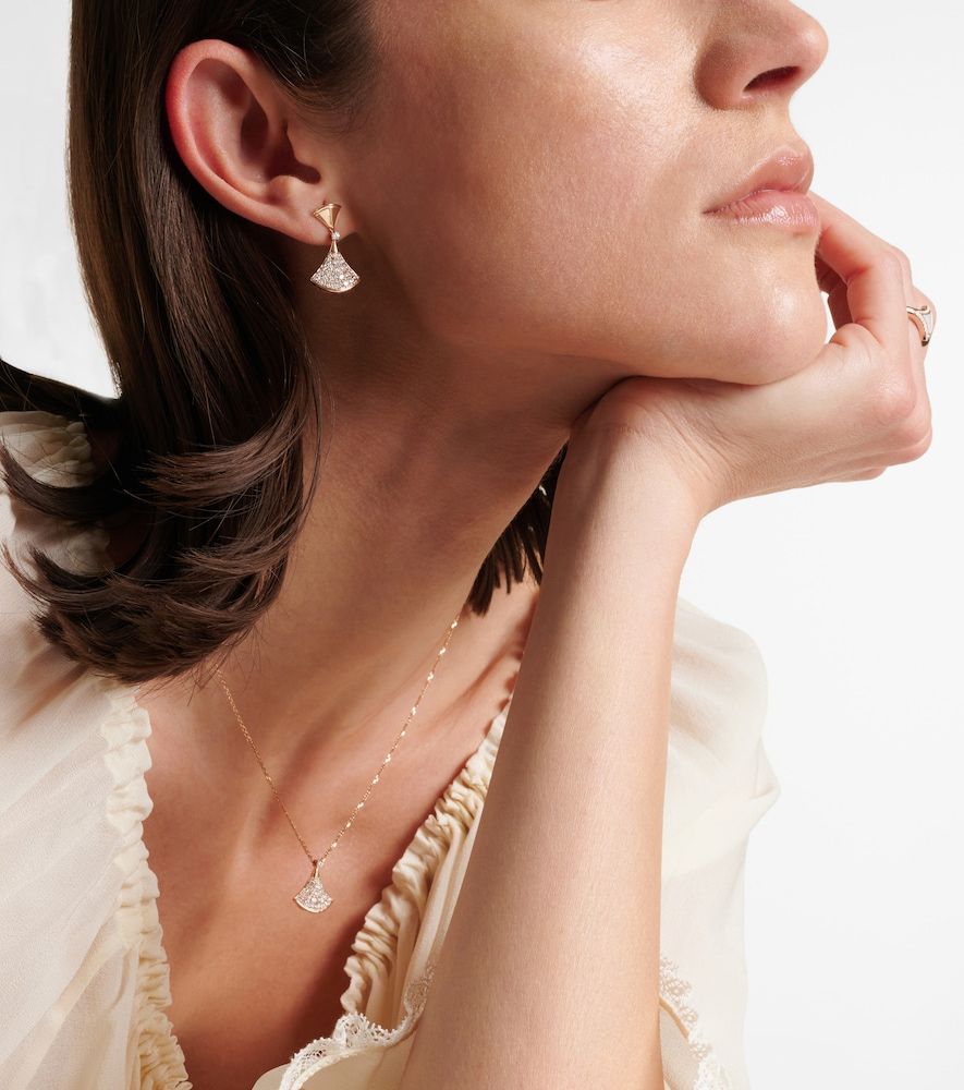 Orecchini Divas' Dream in oro 18kt con diamanti - Bvlgari - Modalova