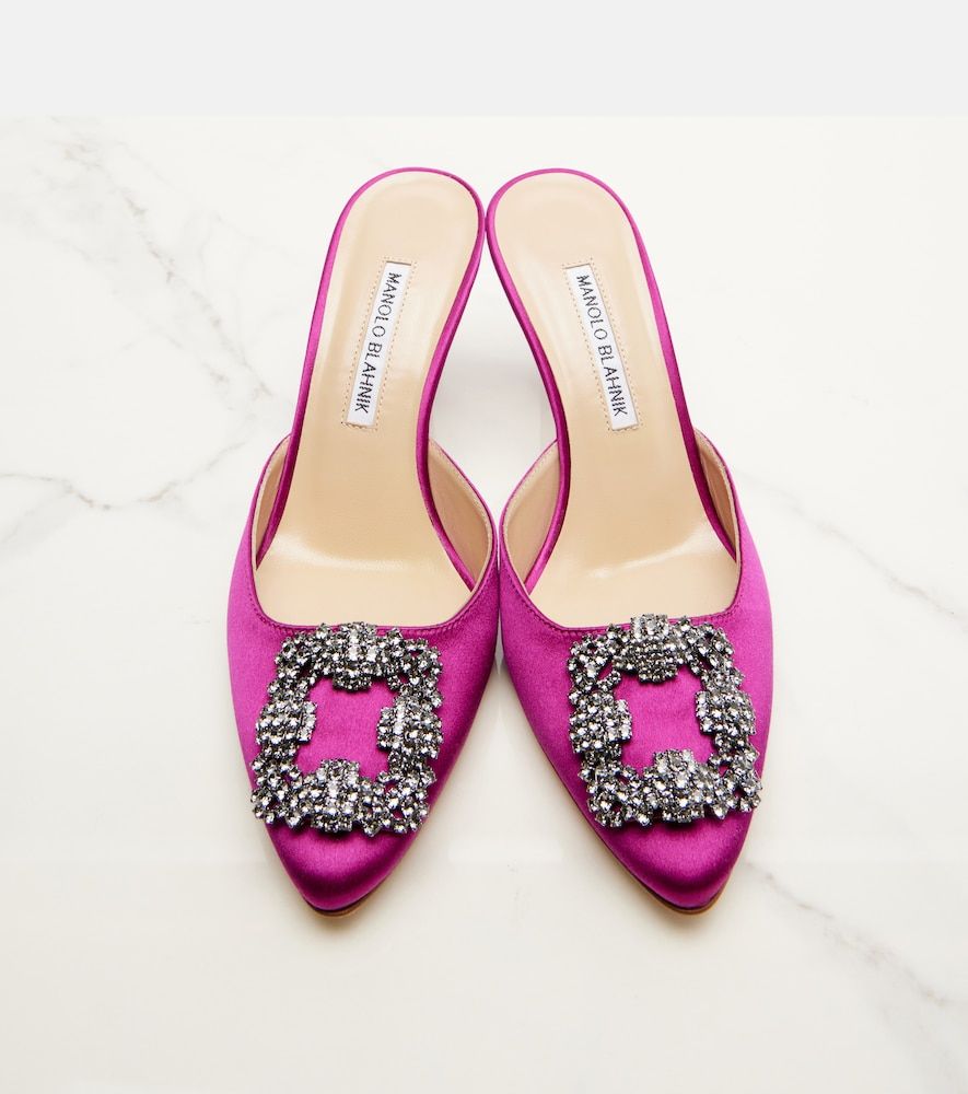 Mules Hangisimu 70 aus Satin mit Kristallen - Manolo Blahnik - Modalova