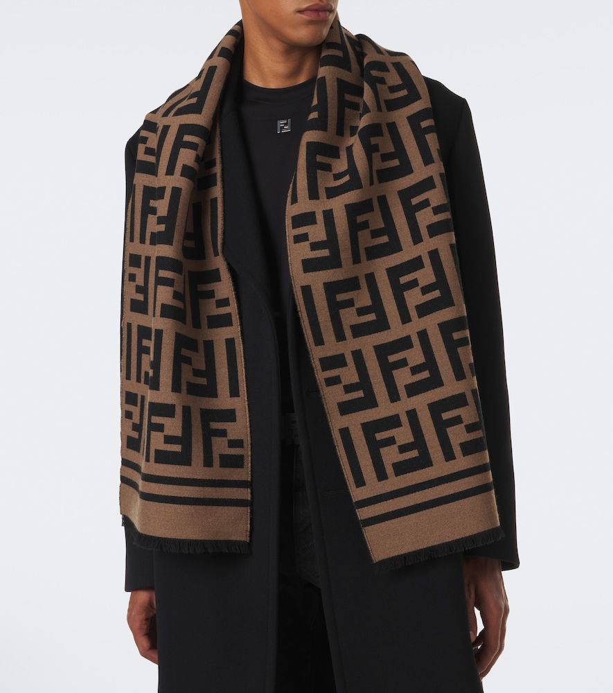 Fendi FF Zucca wool and silk scarf - Fendi - Modalova
