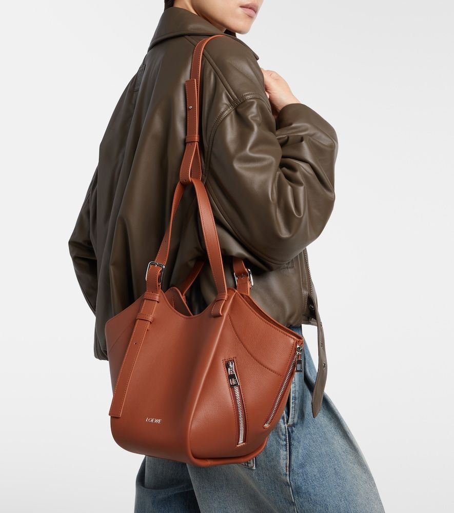 Loewe Bolso Hammock Flip de piel - Loewe - Modalova