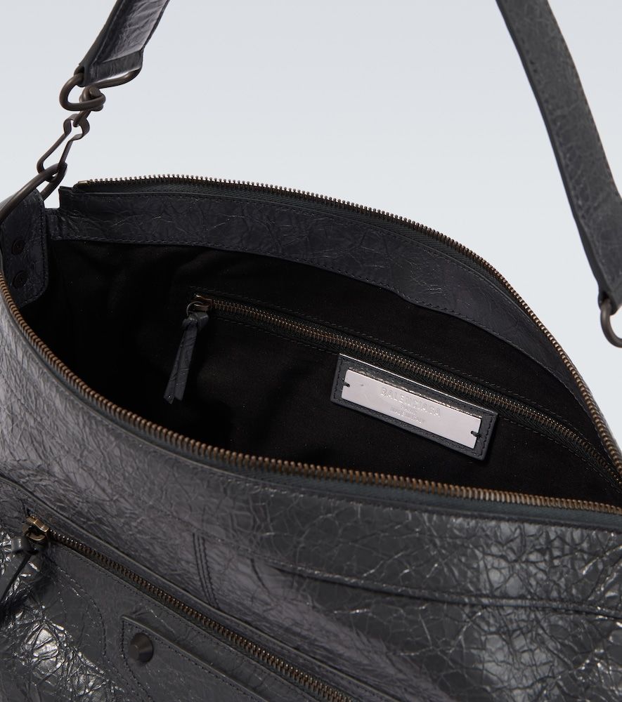 Le City Moto Medium leather shoulder bag - Balenciaga - Modalova