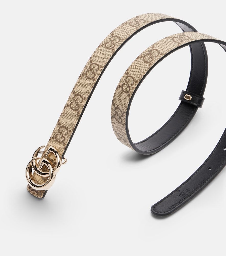 Gucci Wendbarer Gürtel GG Marmont - Gucci - Modalova