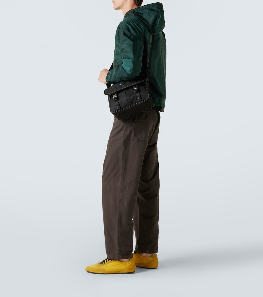 Bolso al hombro Re-Nylon con piel - Prada - Modalova