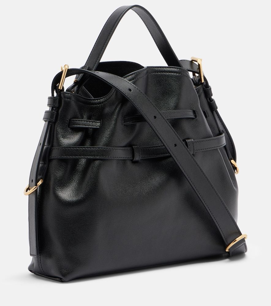 Bolso al hombro Voyou Bucket Small de piel - Givenchy - Modalova