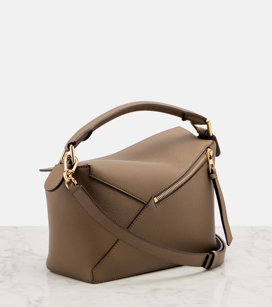 Henkeltasche Puzzle Edge Small aus Leder - Loewe - Modalova