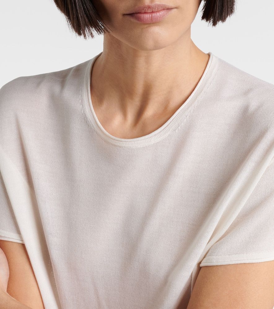 Toteme Camiseta de punto de seda - Toteme - Modalova